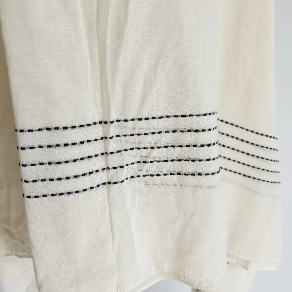 NWOT Target Cream/Yellow Shawl Wrap Scarf With Tassel And Fringe Accents